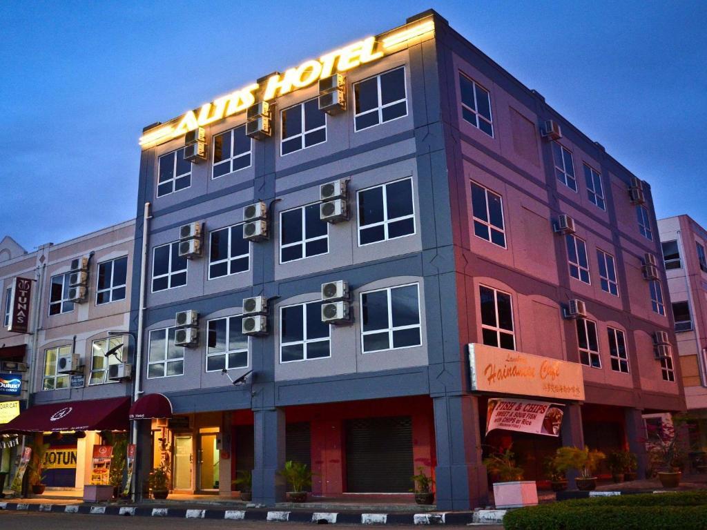 Altis Hotel Langkawi Kuah Eksteriør bilde